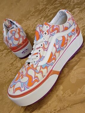 VANS Platform Old Skool Orange, Purple, Pink, Blue, White Women's 9.5 Men's 80